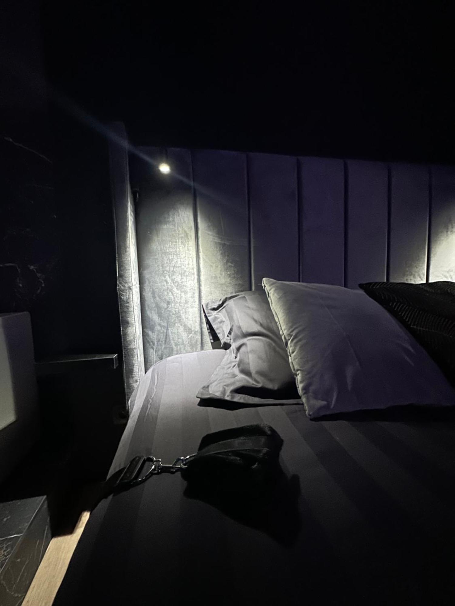 Loft, Studio And Love Rooms Bourg-Saint-Christophe Exterior photo